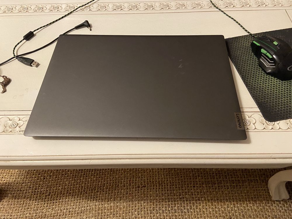 Laptop Lenovo i5-10 generacji / 17,3 cala / 256 SSD dysk Windows 11