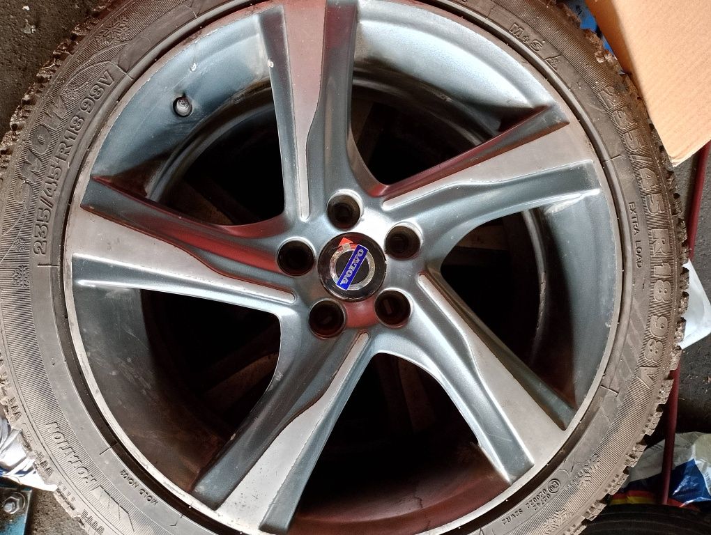 Koła Volvo R-Design 18 opony zimowe
