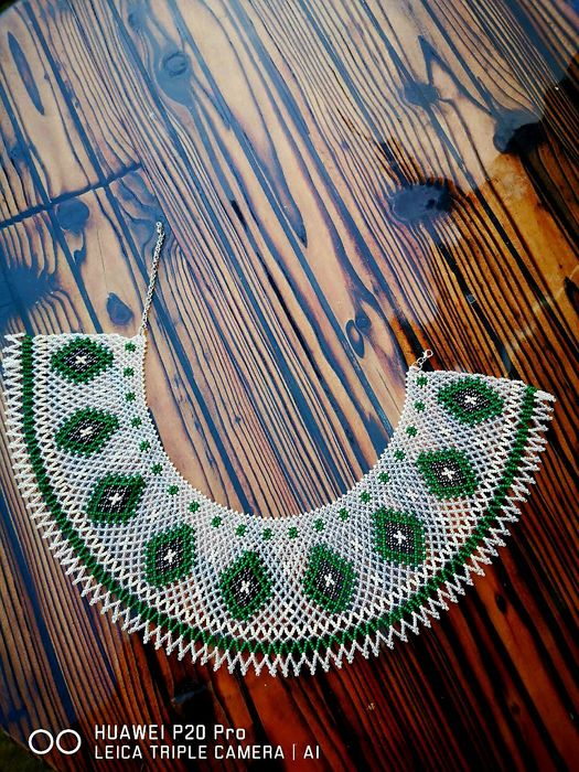 продаю вироби з бісеру,або роблю на замовлення