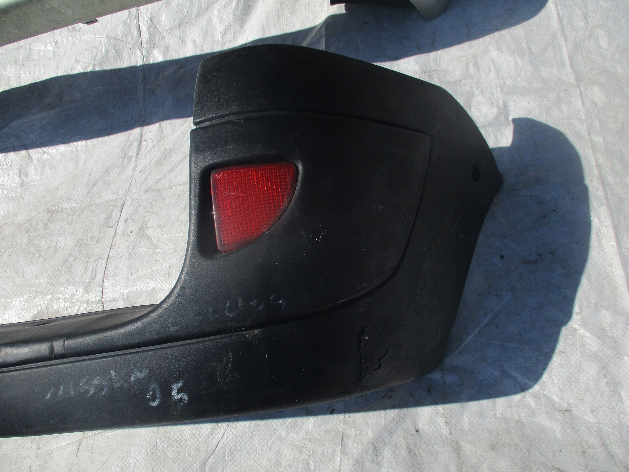 Zderzak Tylni tył Renault Kangoo 1 i 01-05