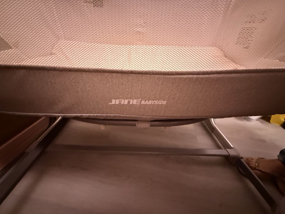 Next to me para bebe