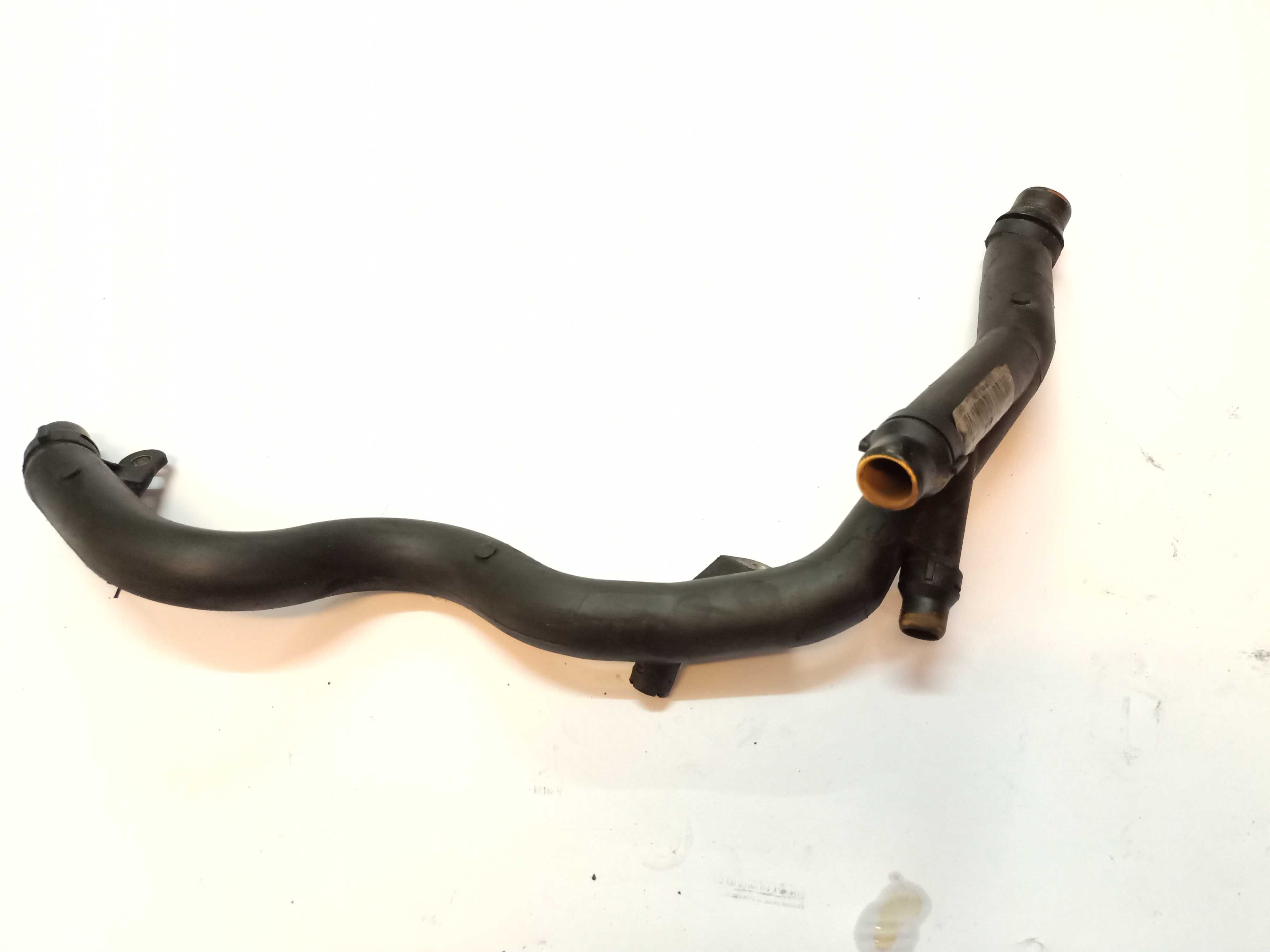 BMW E46 E83 E60 E90 Magistrala wodna 2.0D M47 Przewód rura 4 wyjścia