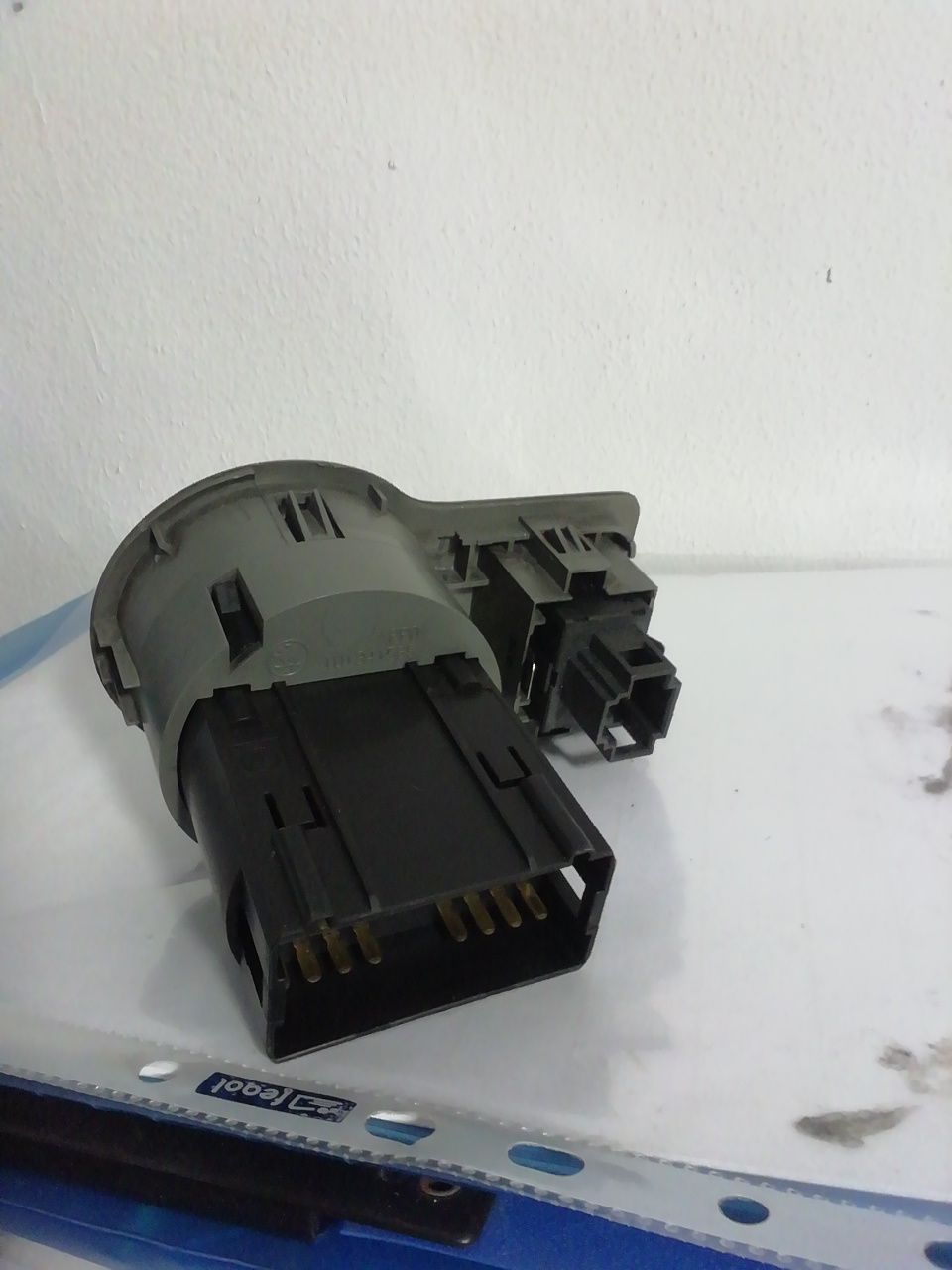 Botao luzes skoda octavia de 2000