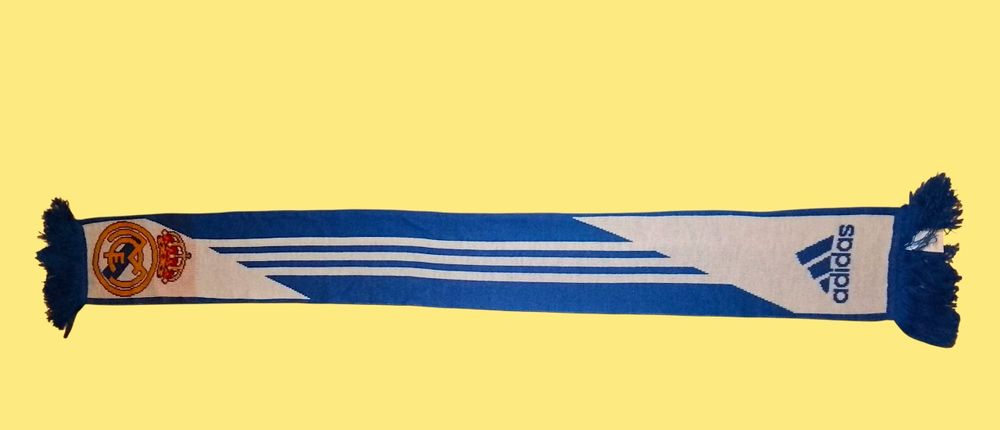 Szalik Realu Madryt Adidas oryginalny polecam tanio stan bdb