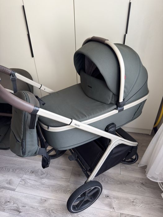 Коляска 2в1 Carrello Vector Green 2024