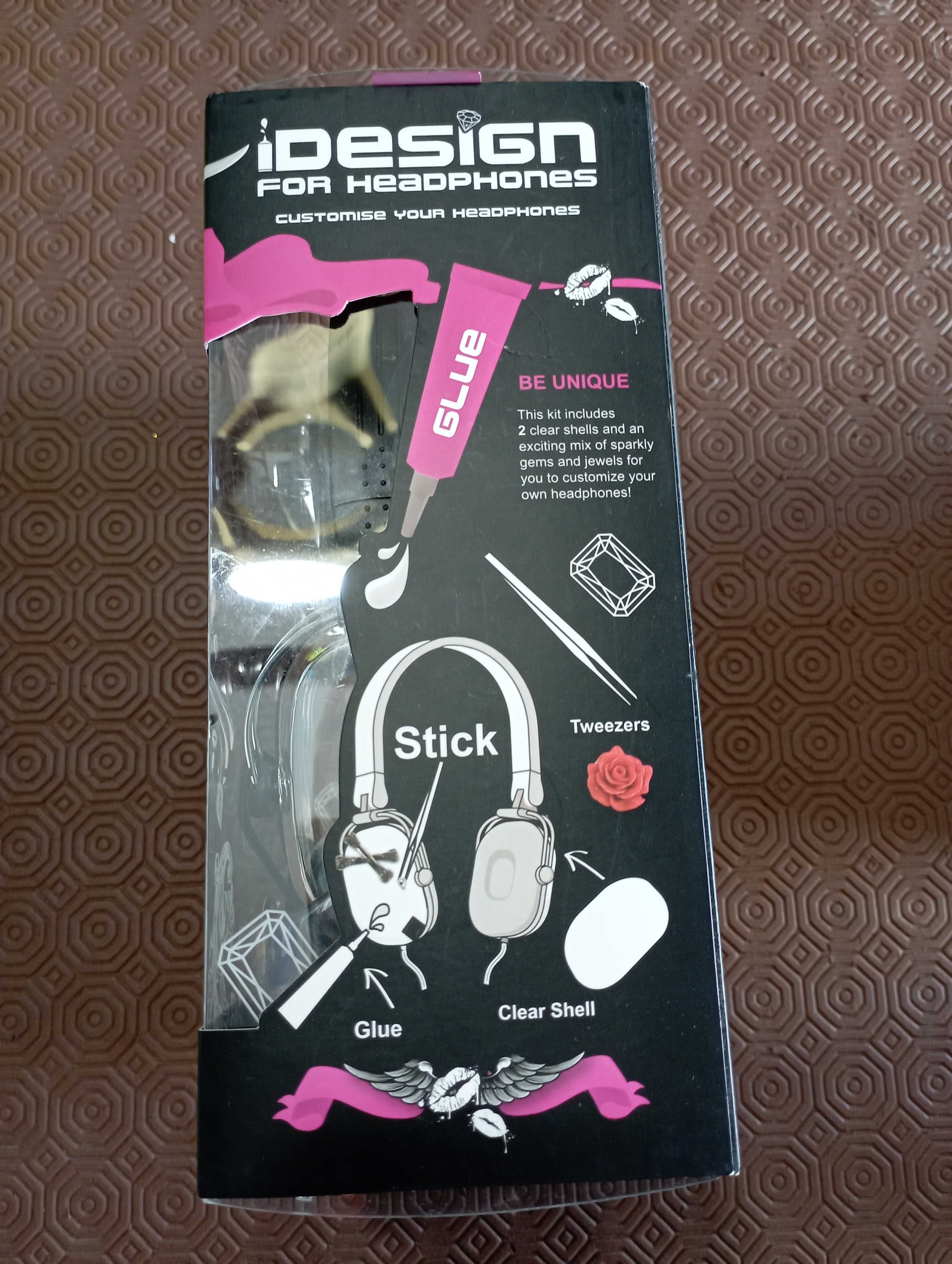 Idesign for headphones menina e
