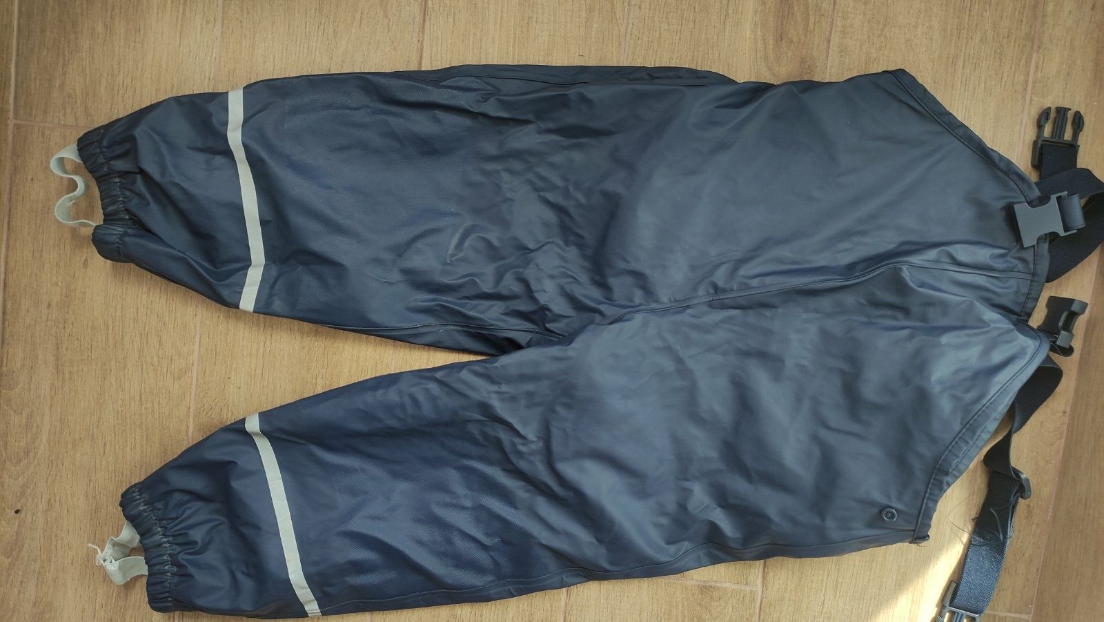 Костюм дощовик lupilu 98/104  куртка, штаны на підтяжках грязепруф