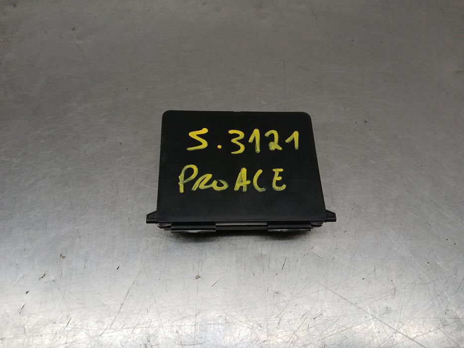 Módulo confort TOYOTA ProAce (MDZ_)