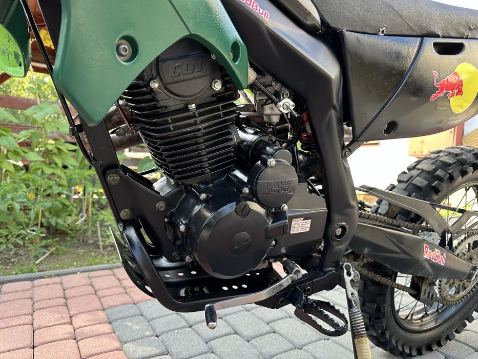 Cross 250 Diabolini Super stan