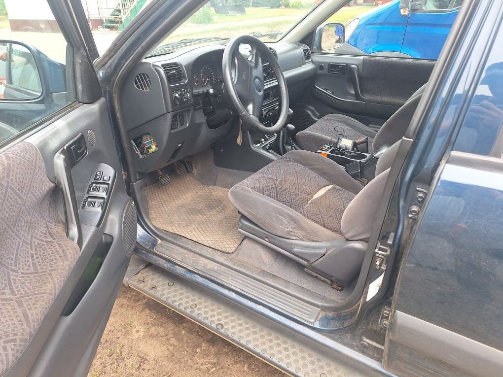 Opel frontera 4x4 z reduktorem 2.3 diesel 2000r 108tys przebiegu.