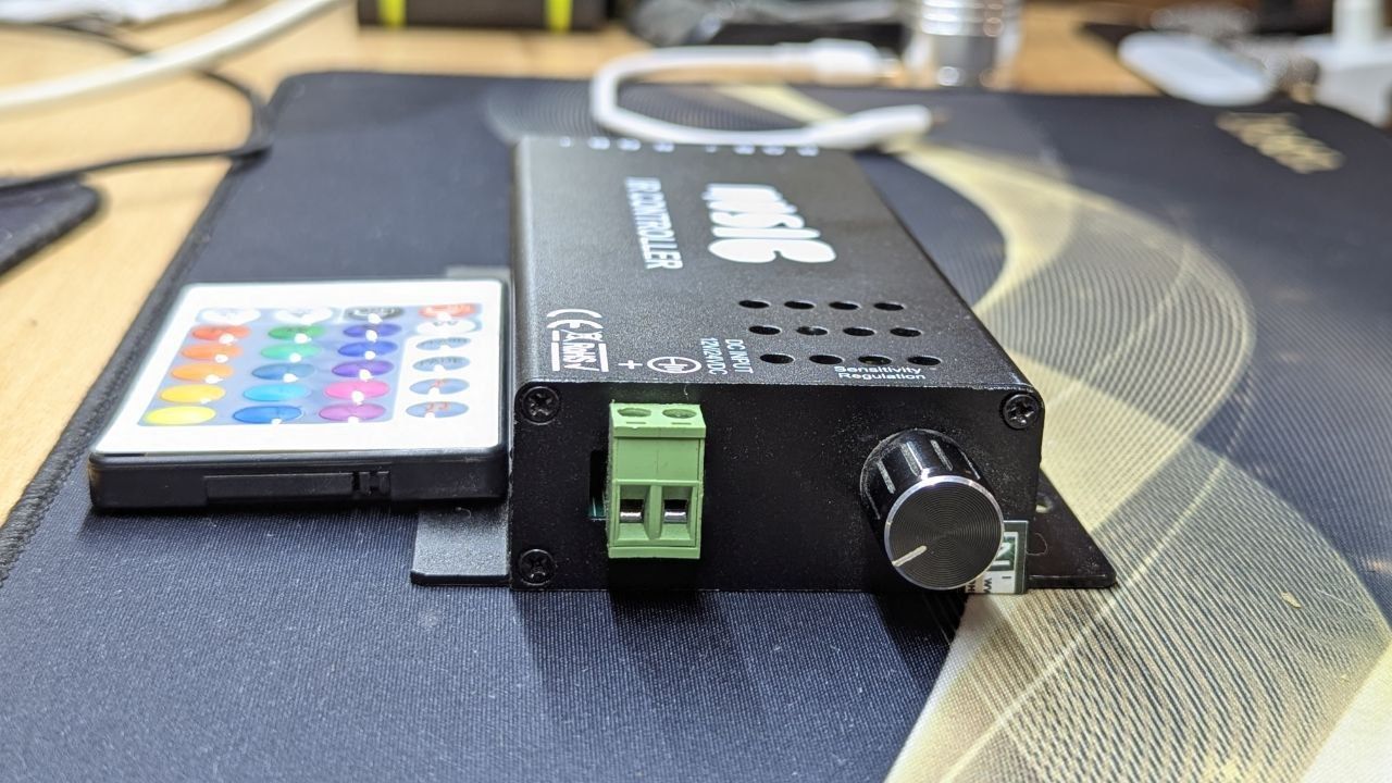 RGB music музыкальный контроллер 12A IR 144W 12V Так же есть лента RGB