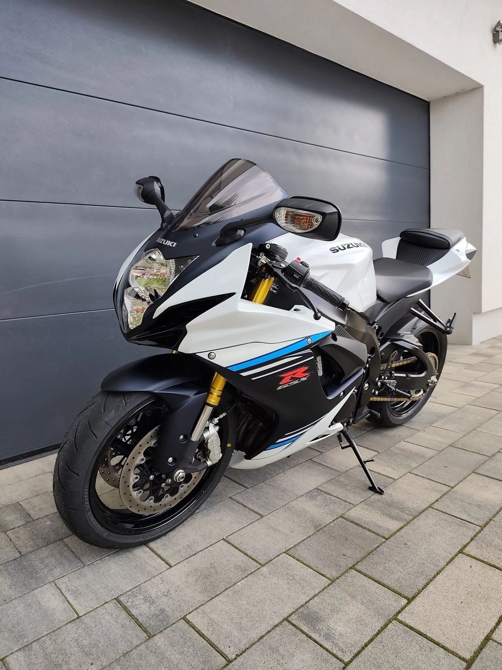 Suzuki GSX-R 750