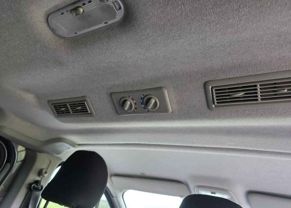Opel Vivaro 2015