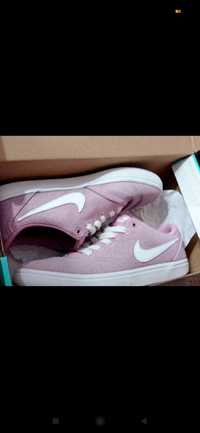 Buty damskie sneakersy Nike różowe