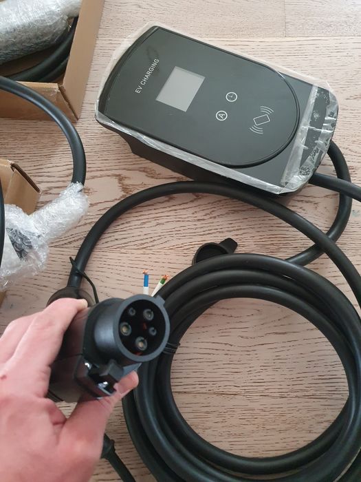 Зарядная станция зарядка для электромобиля Tesla J1772 50А 12кВт