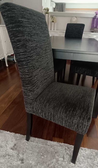 Mesa de jantar + 6 cadeiras