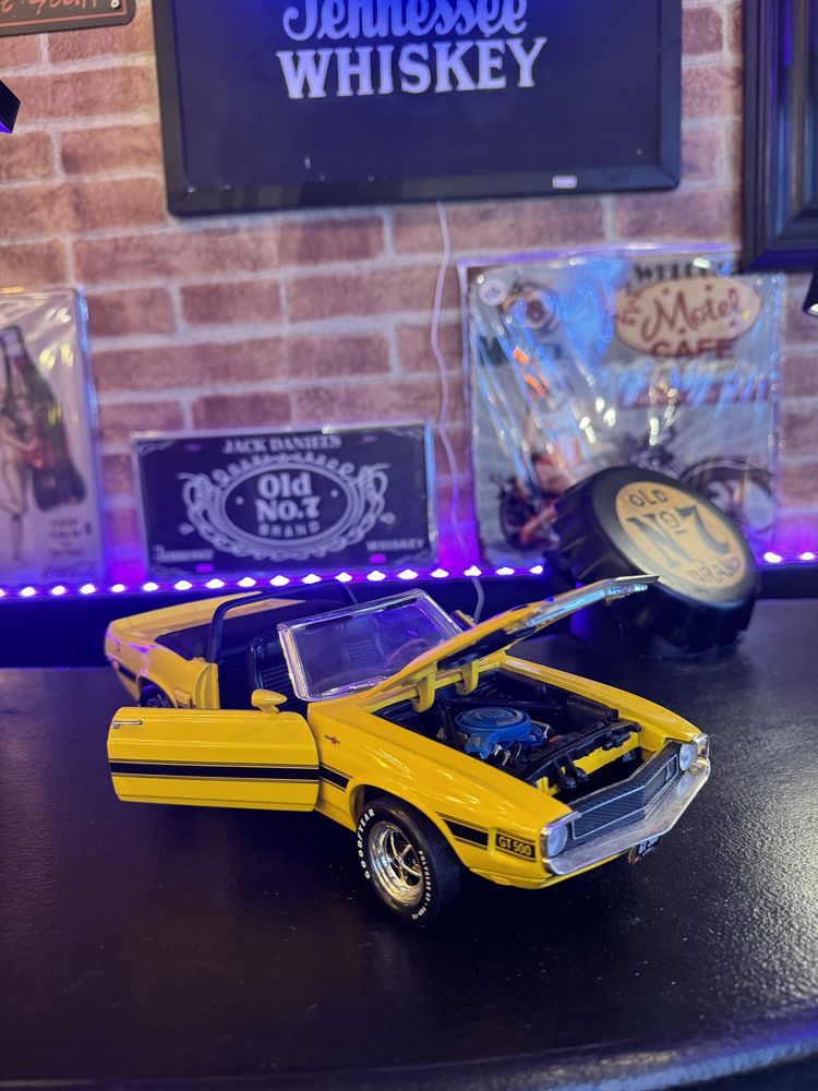 Miniatura Shelby GT-500