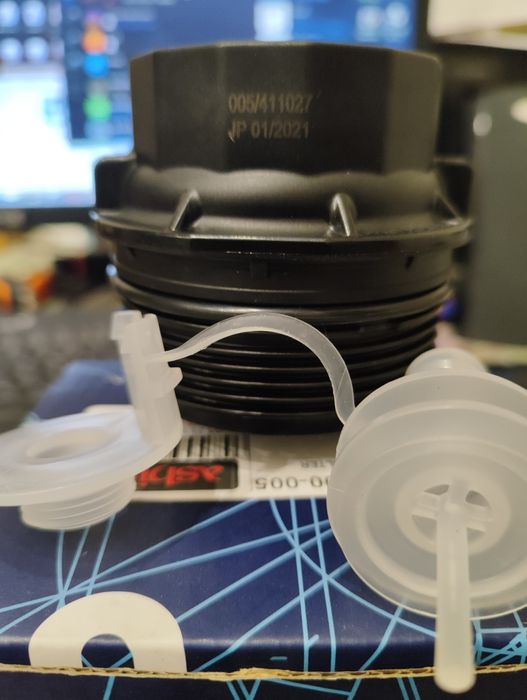 Кришка фільтра масляного Toyota