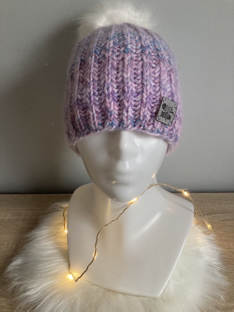 Ciepła czapka zimowa z pomponem - handmade