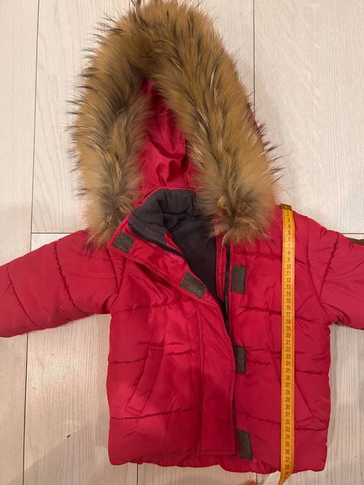 Курточка на дівчинку