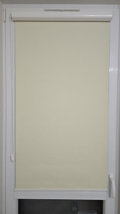 Roleta termoizolacyjna w kasecie