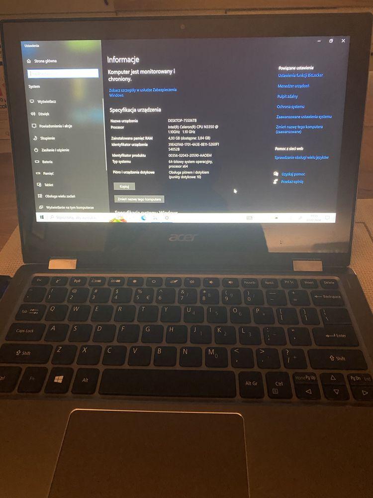 Komputer laptop acer