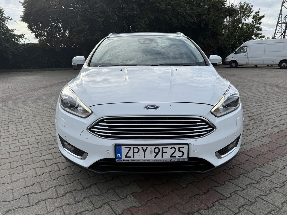 Ford focus mk 3 1.5 tdci Titanium Bogate Wyposażenie