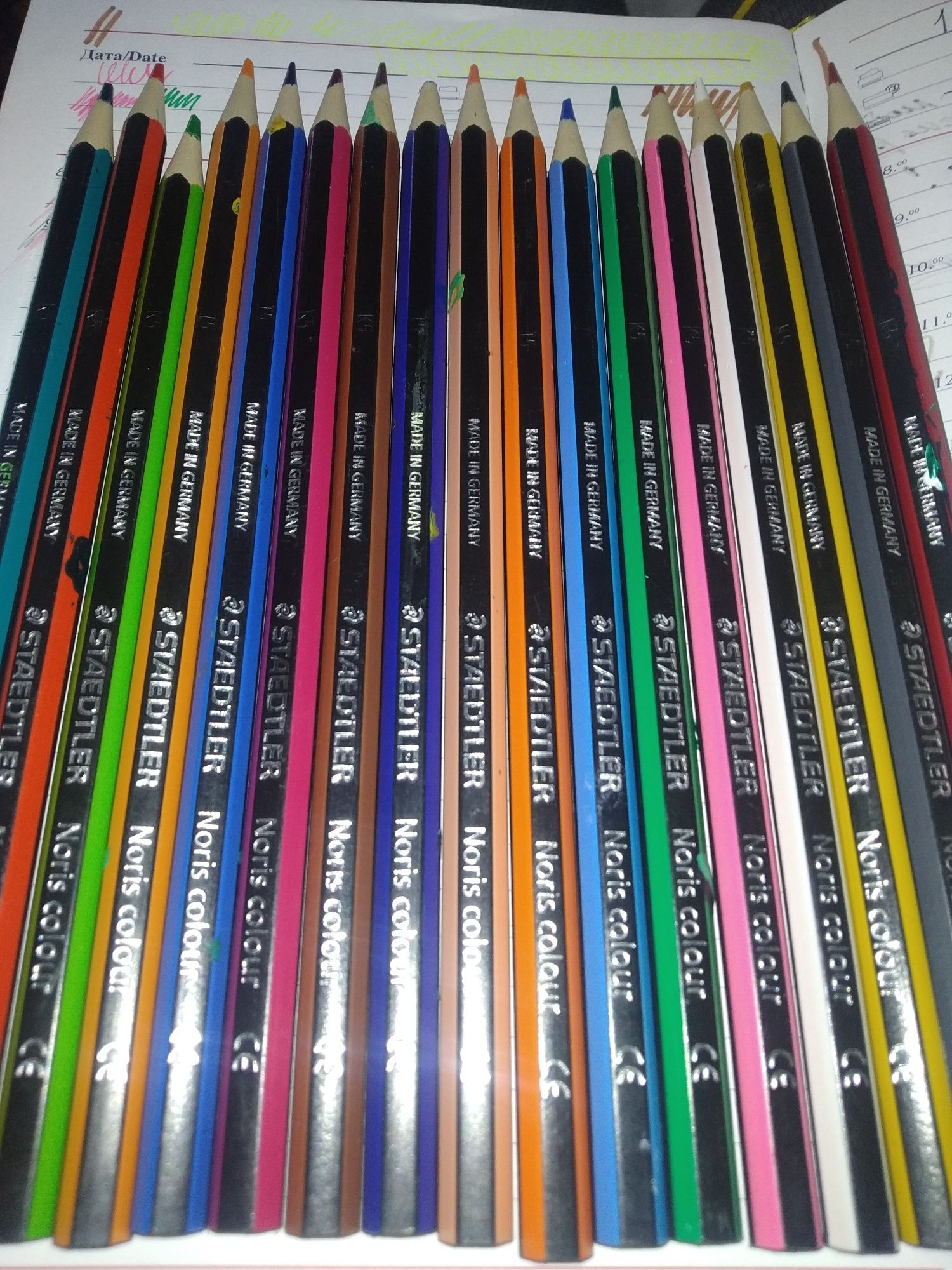 Кольорові олівці Sraerdtler Noris Colour 17 шт