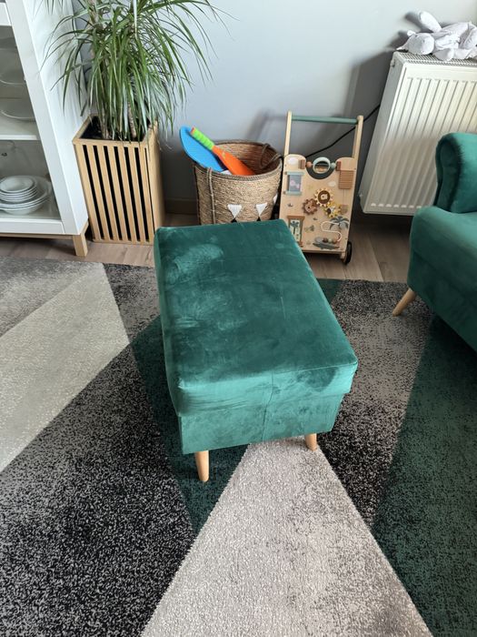 Sprzedam fotel uszak z podnóżkiem otwieranym