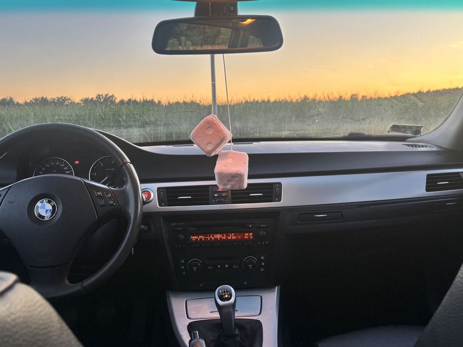 Sprzedam BMW e91 2,0d badz zamienie za auto motor typu enduro