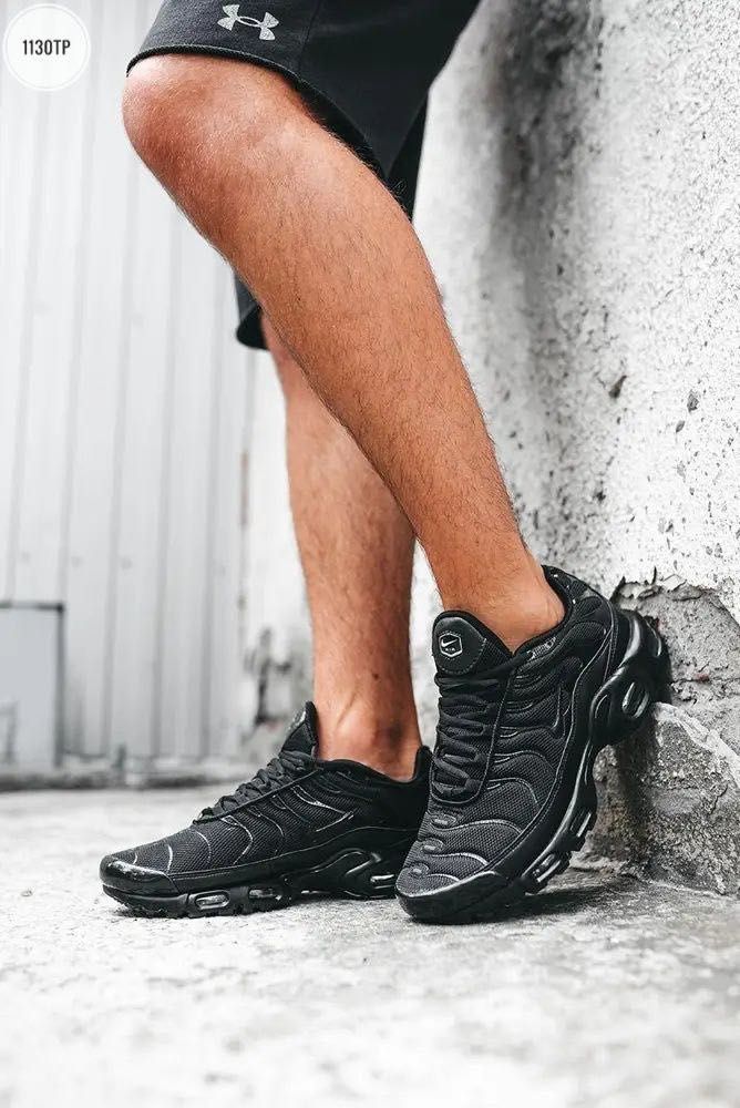 Мужские кроссовки Nike Air Max Plus Tn+ Black. Размеры 40-45