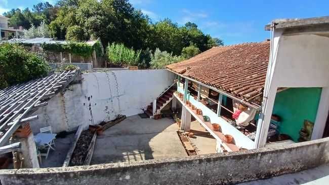 Moradia T3 com Garagem e Terreno