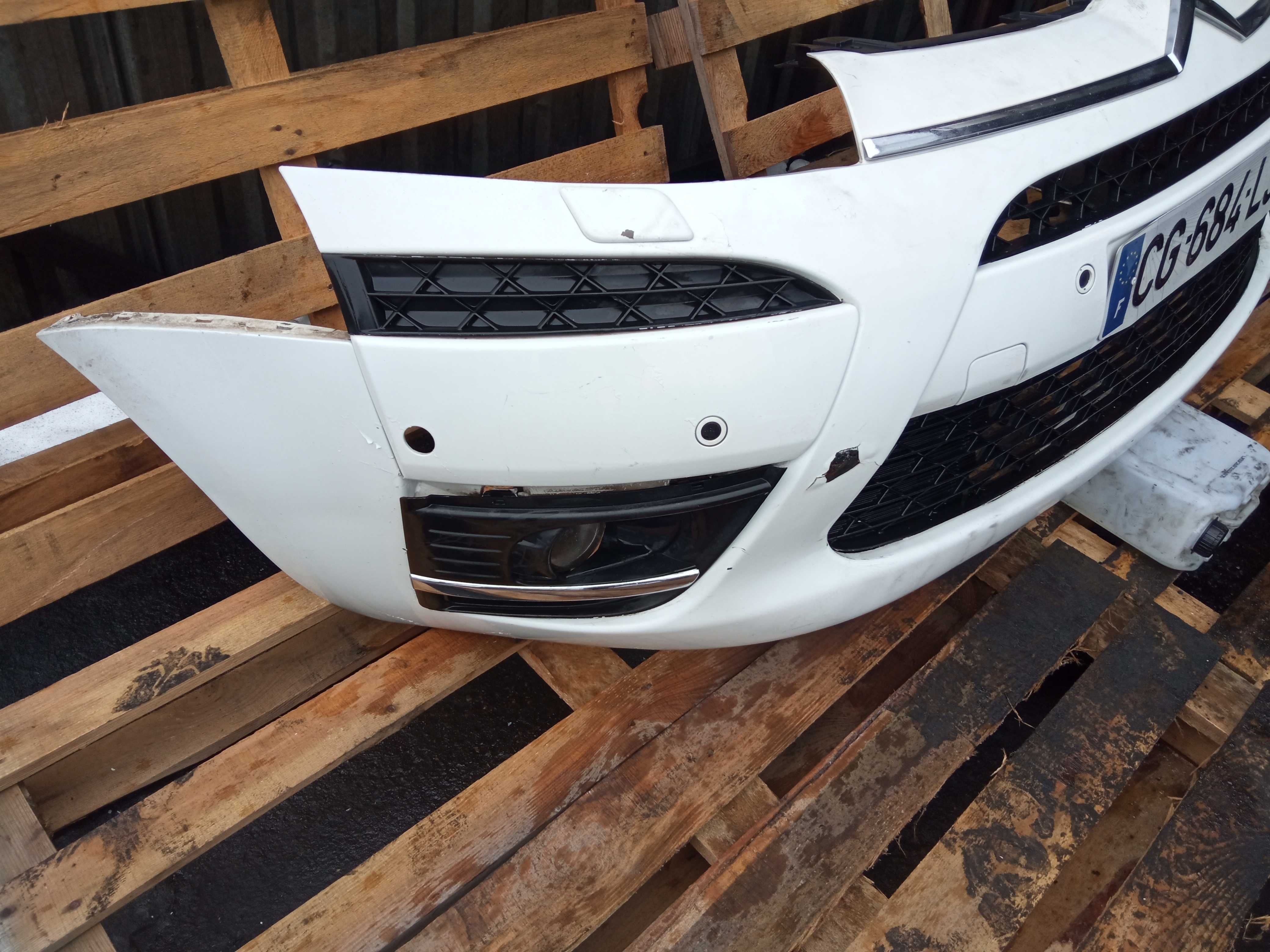 Zderzak przedni Citroen C4 Picasso 9680/402/277 Siedlce