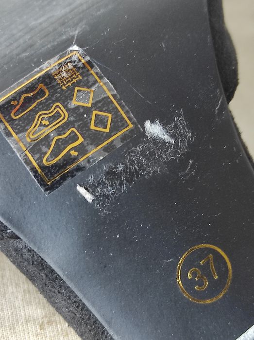 Czarne zamszowe sandały na słupku z zakrytymi palcami Seastar nr 37