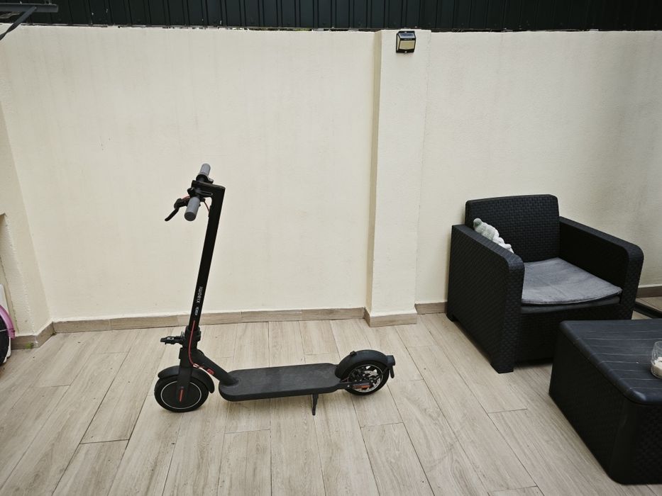 Trotinete Xiaomi Electric Scooter 4