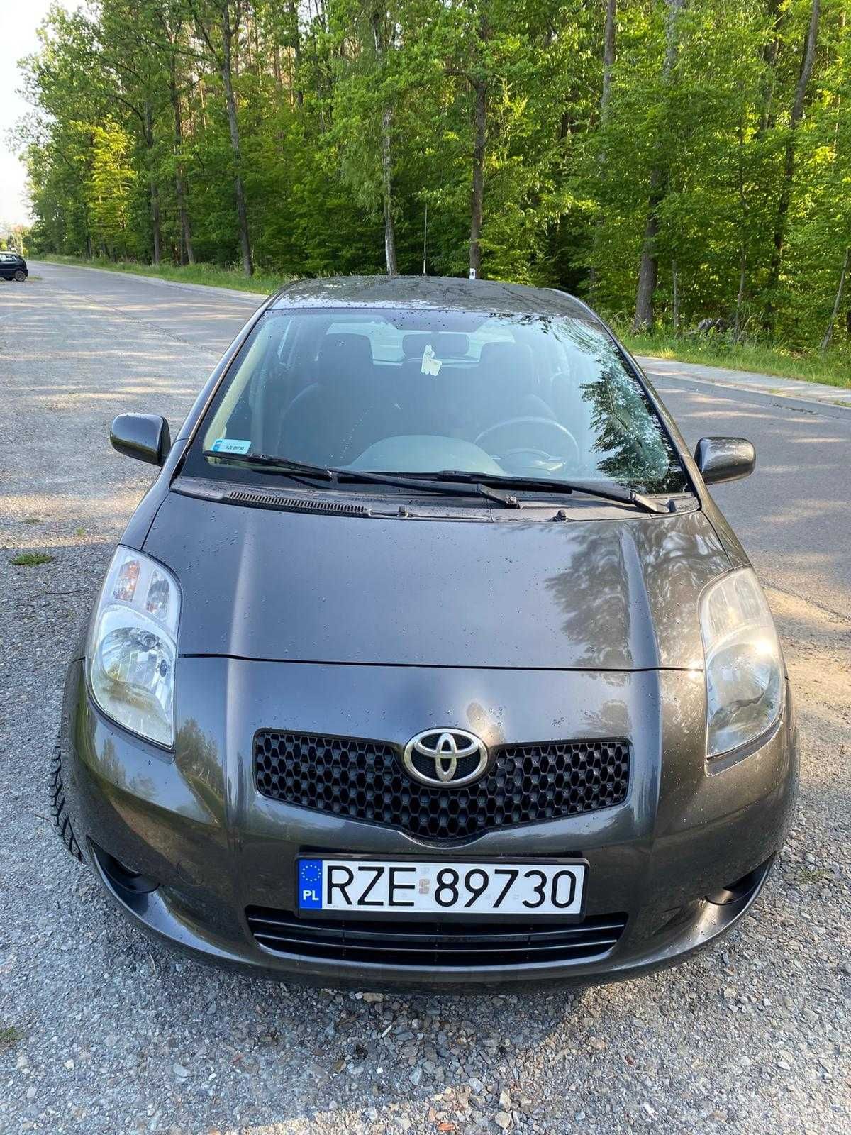 Toyota Yaris P9 1,4 D4D 2008r