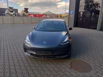 Tesla Model 3 Standard Reichweite Plus 325 KM