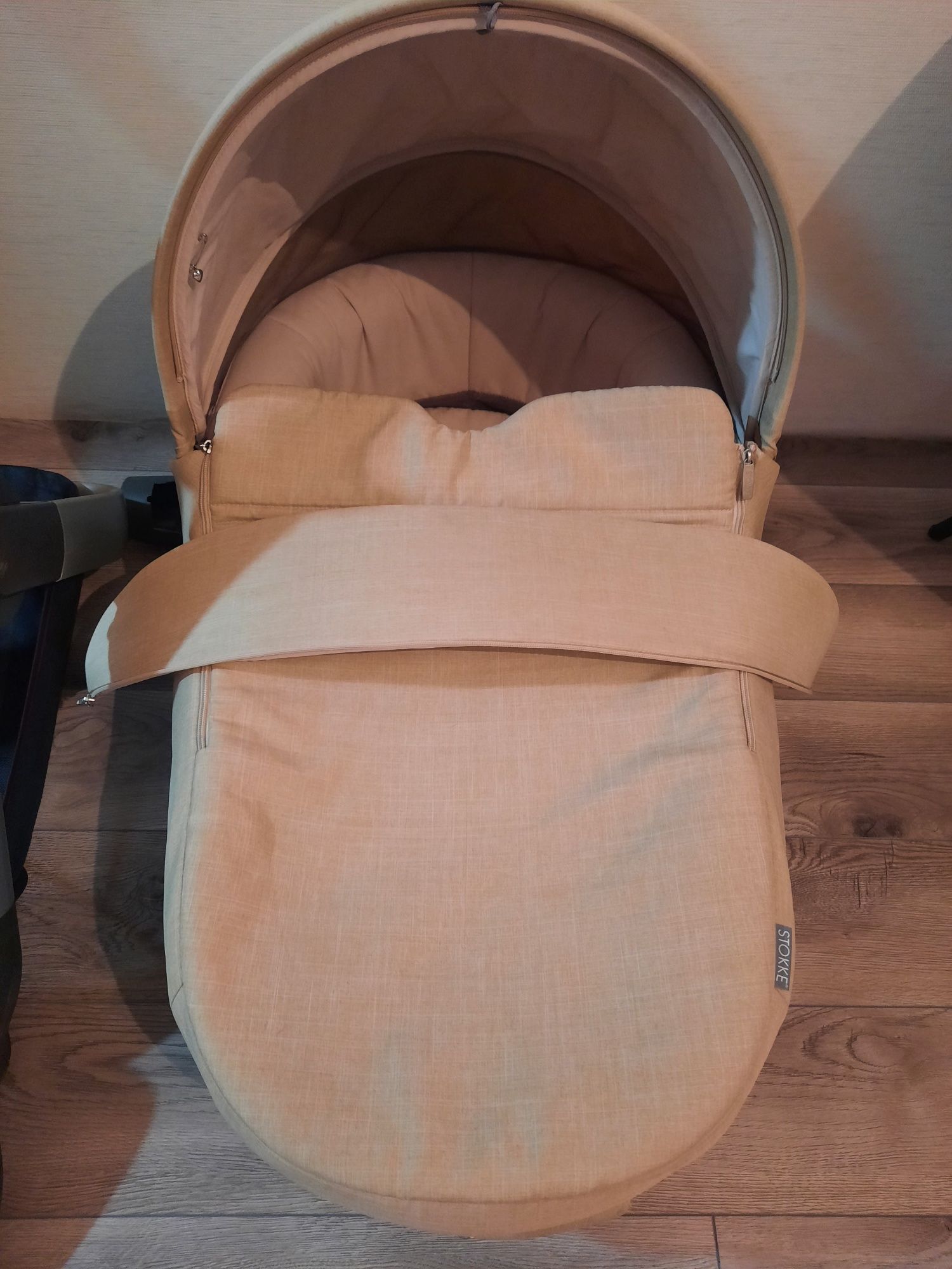 Коляска люлька+прогулка Stokke Crusi