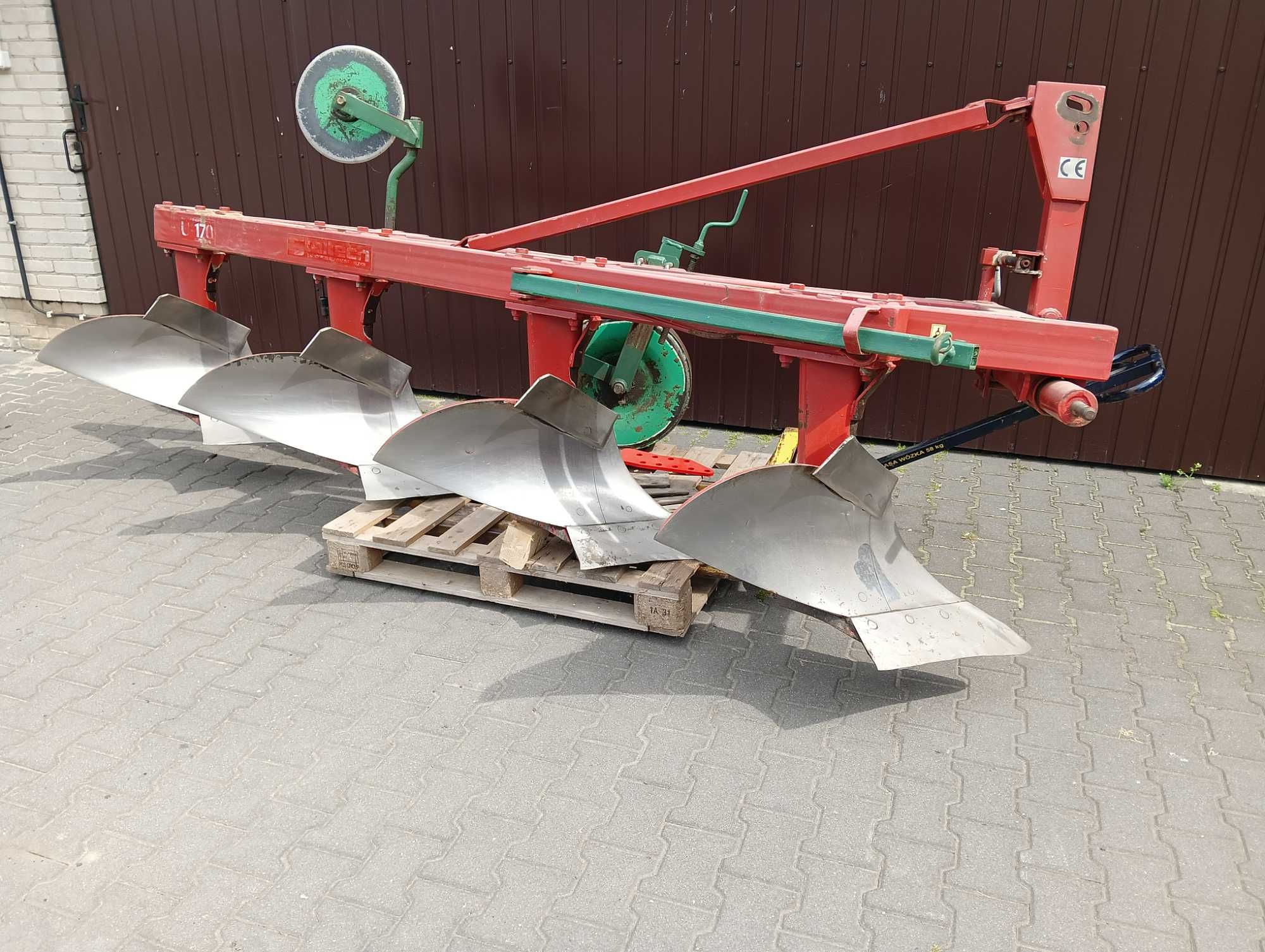 Pług 4 staltech U170