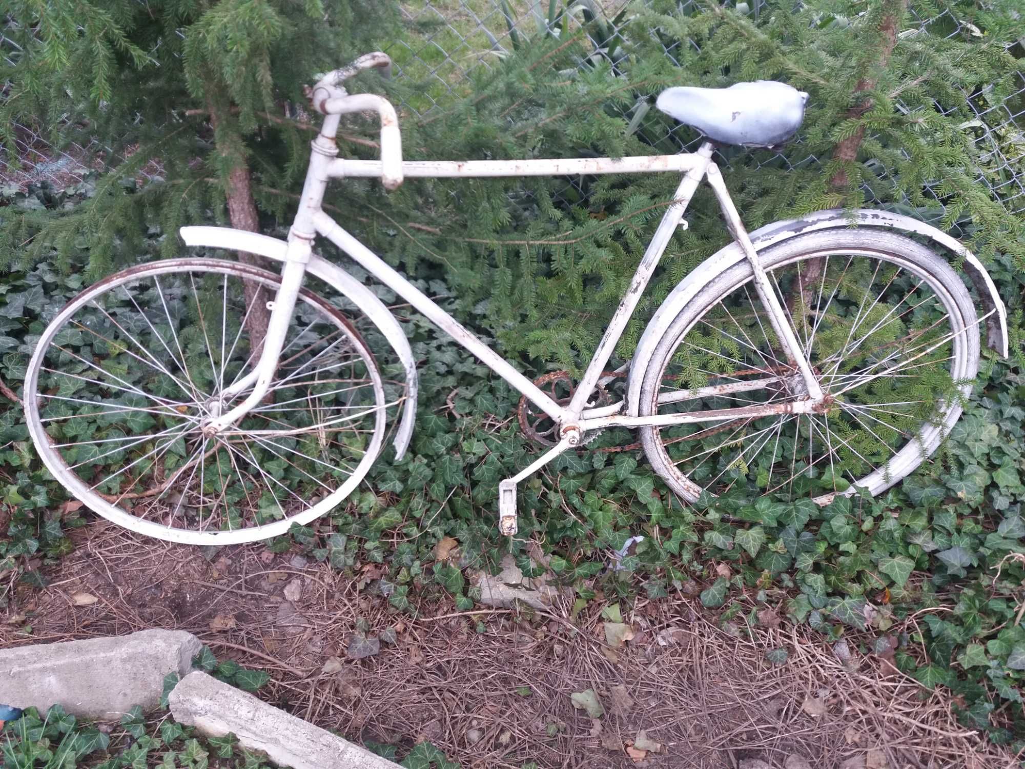 Ozdoba ogrodowa stary rower ukraina