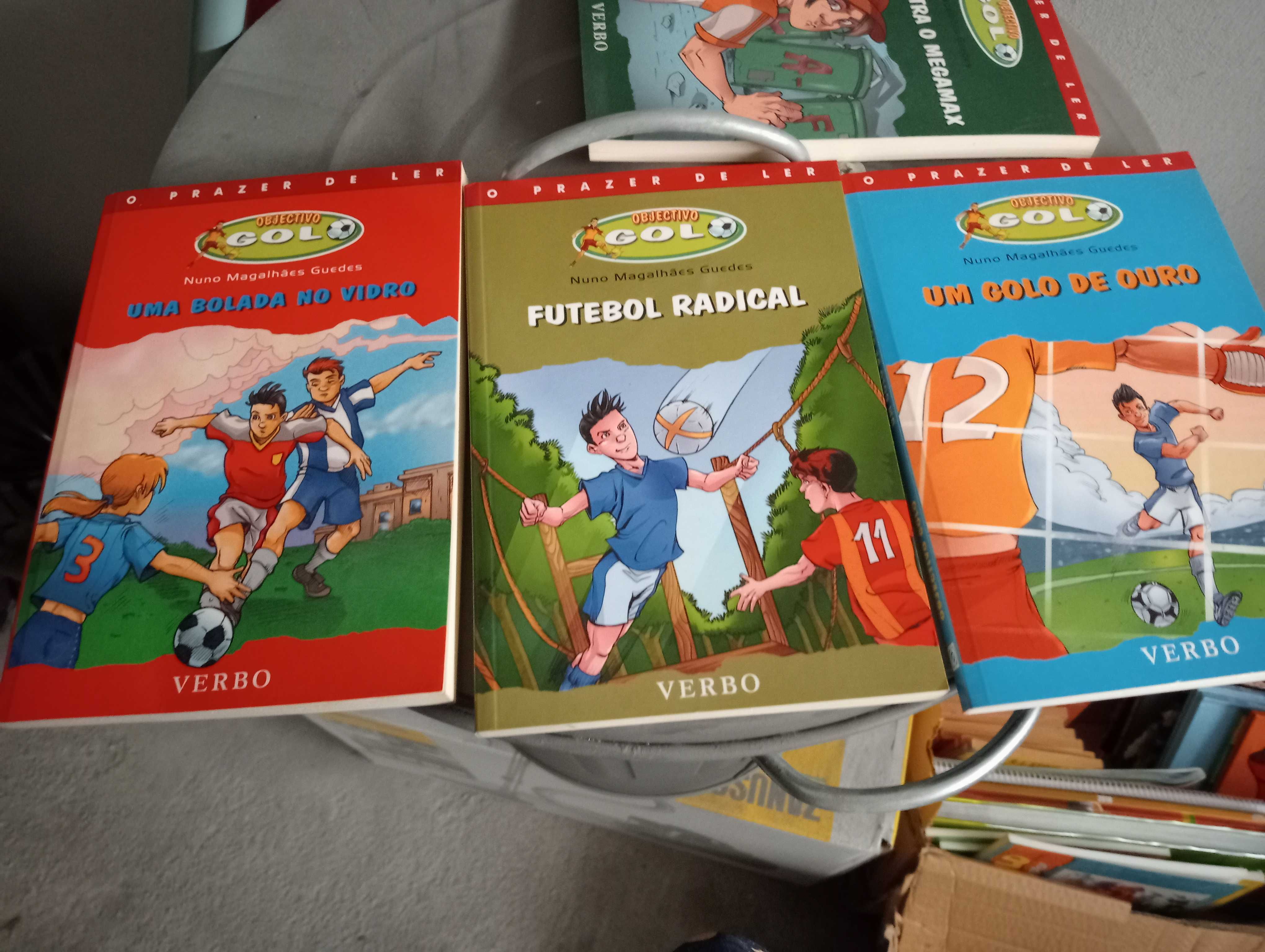 Vendo 6 livros de futebol