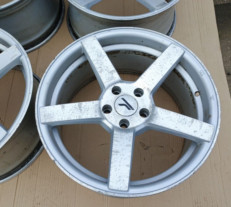 Felgi Aluminiowe Concave  R18 5x112 fake VOSSEN Audi Vw Mercedes