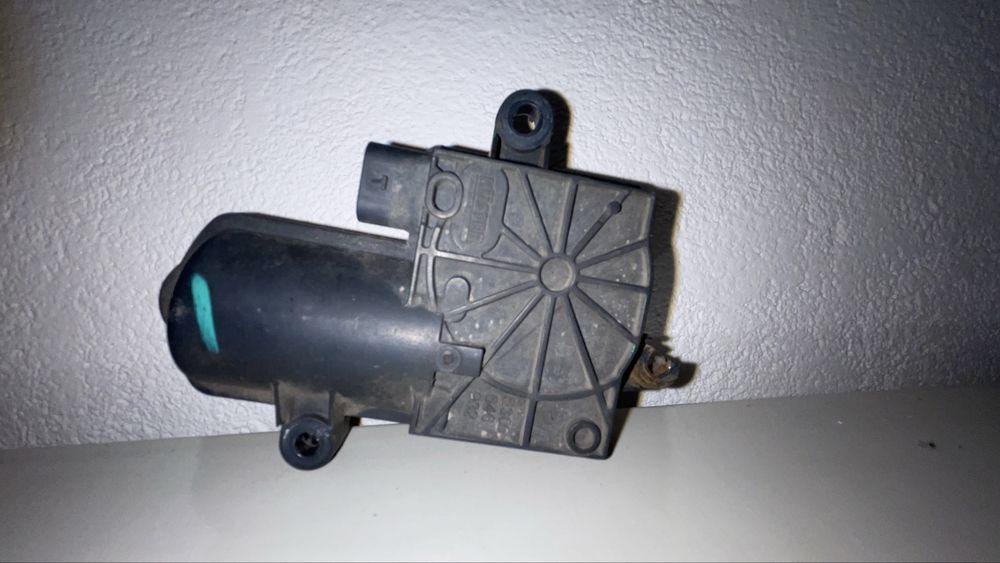 Aktywatory klap wydechu Dodge Challenger 6.4 Scat Pack – 2 szt. OEM