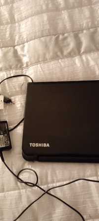 Computador portátil cor preta da Toshiba
