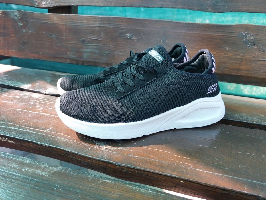 Кросівки від фірми Skechers 36 р