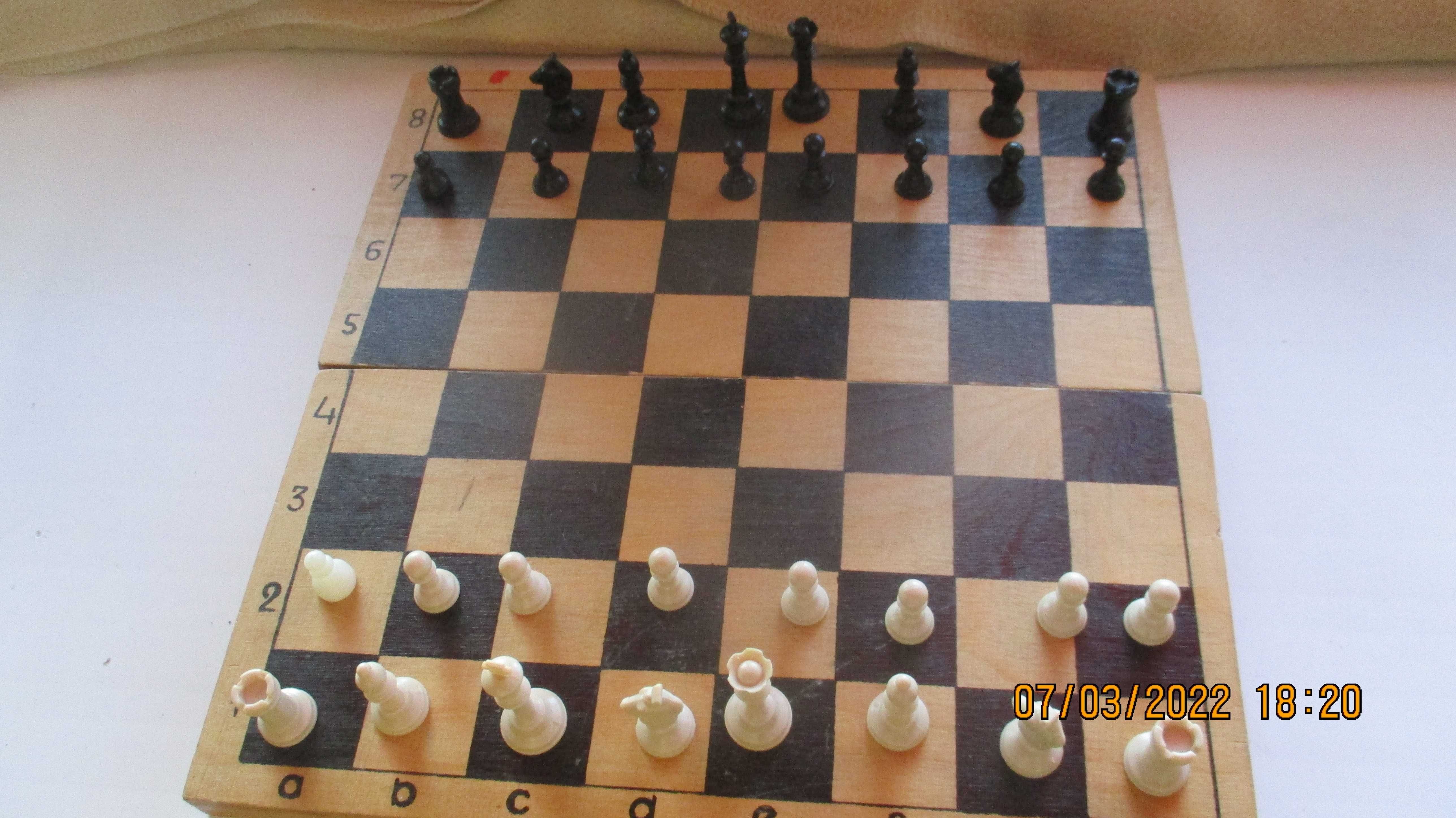 szachy klasyczne,drewniane,gra planszowa