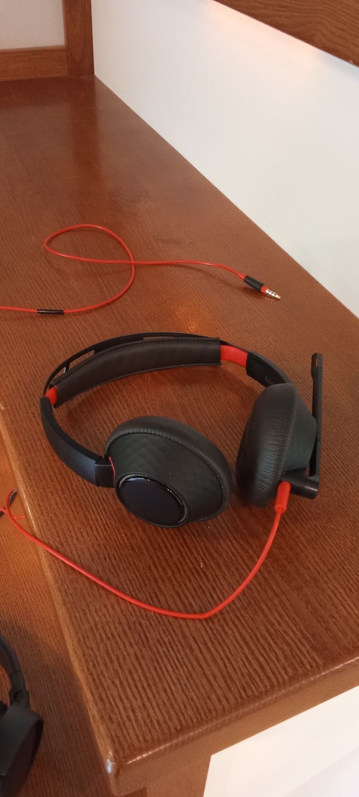 Słuchawki Plantronics z mikrofonem