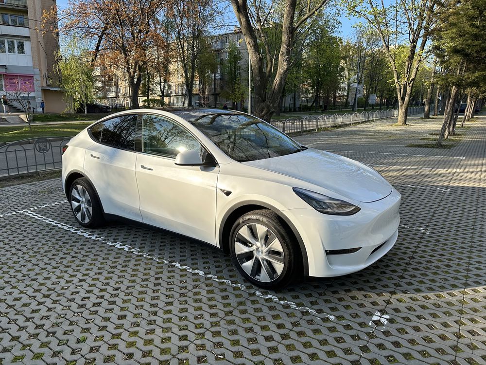 Tesla Model Y Long Range 82kWh 2021