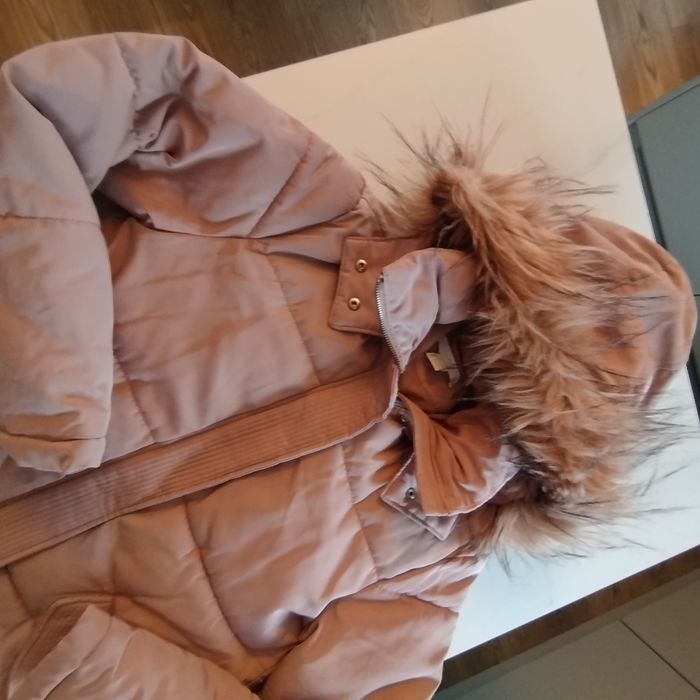 Bardzo ciepła kurtka zimowa hm