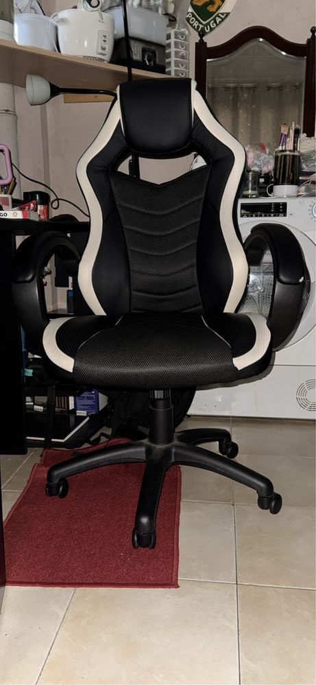 Secretaria gaming + ecra lg 32p + cadeira gaming